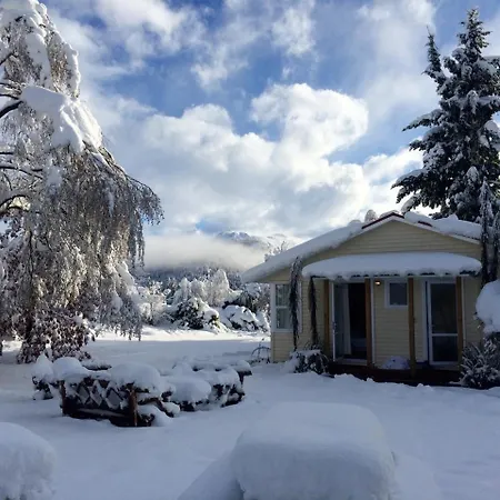Tailor Made Tekapo Accommodation - Hostel-3